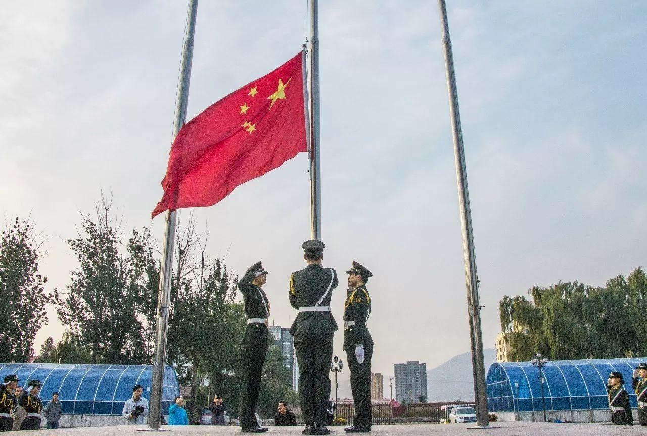 妙鸭相机app下载官网